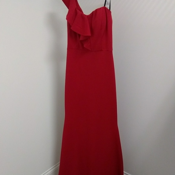 One Shoulder Ruffle Gown/Dress! - Picture 5 of 5